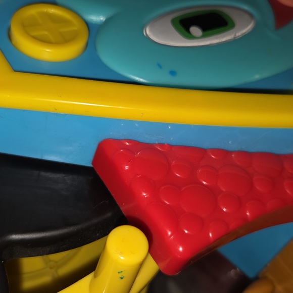 The Mickey Mouse Funny the Funhouse Playset - Picture 10 of 11